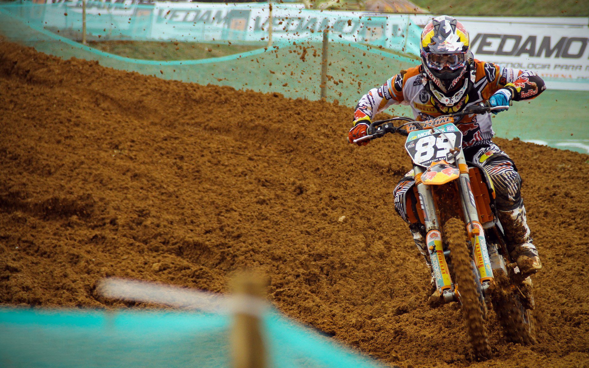 _天幕飞行表演：天空中的运动盛会_，天幕流动是干什么的